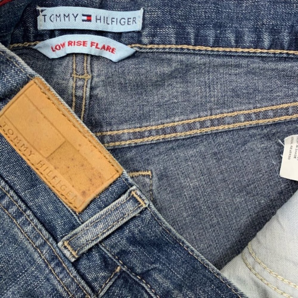 Tommy Hilfiger Low Rise Boot Cut Size 6